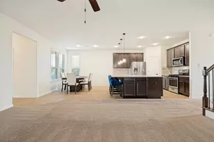 301 Kennewick Dr, Garland, TX 75044 - Photo 8