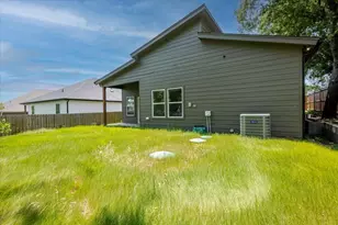 3015 Brazos River Dr, Granbury, TX 76048 - Photo 20