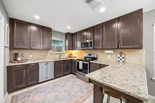 323 Northwood Dr, McKinney, TX 75071 - Photo 8