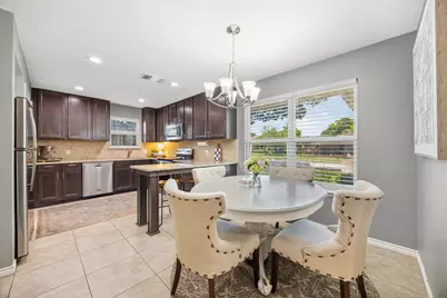 323 Northwood Drive, McKinney, TX 75071 - Photo 12