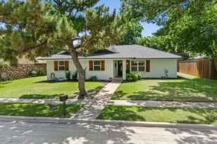 323 Northwood Dr, McKinney, TX 75071 - Photo 2