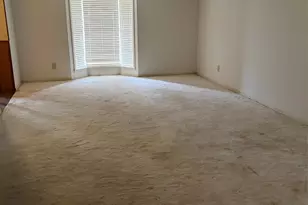 609 S Ross Ave, Mexia, TX 76667 - Photo 6