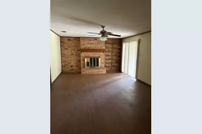 609 S Ross Avenue, Mexia, TX 76667 - Photo 2