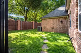 5008 Charles Pl, Plano, TX 75093 - Photo 4