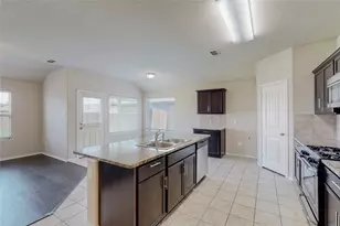 5140 Grayson Ridge Dr, Fort Worth, TX 76179 - Photo 10