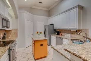 6008 Frost St, North Richland Hills, TX 76180 - Photo 16