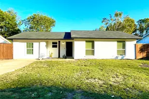 822 Johnnie Row, Seagoville, TX 75159 - Photo 2