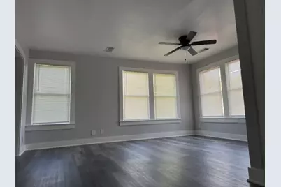 716 Blaylock Drive, Dallas, TX 75203 - Photo 2