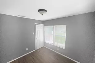 3116 6th Ave, Fort Worth, TX 76110 - Photo 8