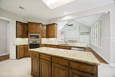 8009 Lynores Way, Plano, TX 75025 - Photo 10