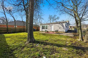 1823 N Crockett St, Sherman, TX 75092 - Photo 16