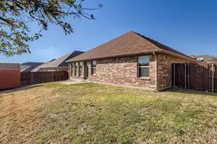 1270 Lasso Dr, Little Elm, TX 75068 - Photo 20