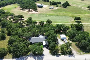 151 Country Club Dr, Nocona, TX 76255 - Photo 1
