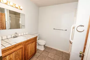 151 Country Club Dr, Nocona, TX 76255 - Photo 20