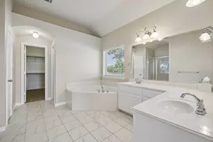 4201 Garden Path Ln, Mansfield, TX 76063 - Photo 16