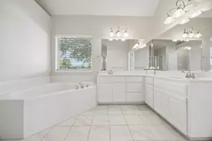 4201 Garden Path Ln, Mansfield, TX 76063 - Photo 18
