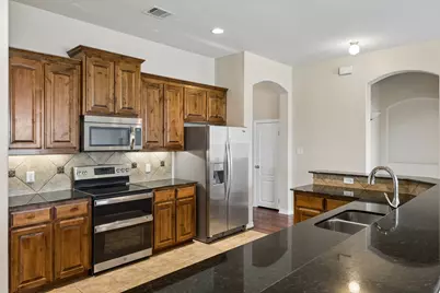 4201 Garden Path Lane, Mansfield, TX 76063 - Photo 6