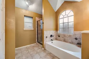 2921 Oakridge Dr, Hurst, TX 76054 - Photo 24