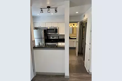 2800 Douglas Avenue #209, Dallas, TX 75219 - Photo 4