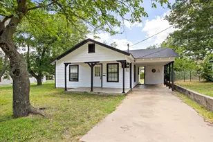 1120 N Chamberlain St, Stephenville, TX 76401 - Photo 2