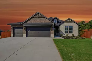 2200 Castle Rock Lane, Weatherford, TX 76087 - Photo 2
