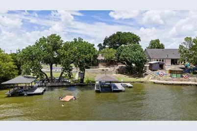105 Casas Del Sur Street, Granbury, TX 76049 - Photo 36