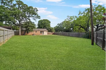 5701 Guildwood Drive, Arlington, TX 76017 - Photo 24
