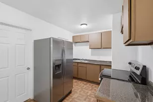 2538 Stovall Dr, Dallas, TX 75216 - Photo 2