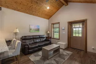 210 Spring Branch Trail N, Springtown, TX 76082 - Photo 4