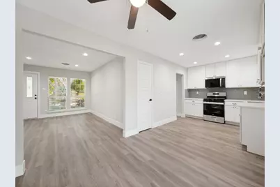 2915 Hollandale Lane, Farmers Branch, TX 75234 - Photo 6