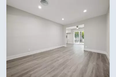 2915 Hollandale Lane, Farmers Branch, TX 75234 - Photo 10