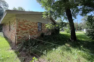 802 E Main St, Tioga, TX 76271 - Photo 12