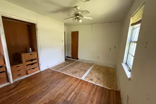 802 E Main St, Tioga, TX 76271 - Photo 18