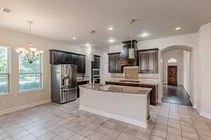 6723 Capistrano St, Irving, TX 75039 - Photo 6
