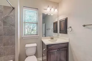 6723 Capistrano St, Irving, TX 75039 - Photo 32