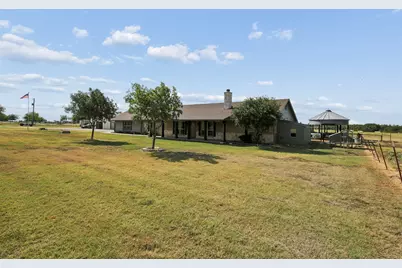 481 County Road 205, Valley View, TX 76272 - Photo 4
