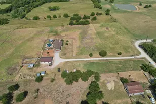 481 Co Rd 205, Valley View, TX 76272 - Photo 36