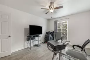 4655 Country Creek Dr, Dallas, TX 75236 - Photo 22