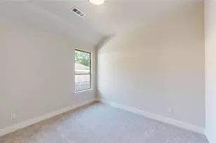 5624 Hiett Ct, Fort Worth, TX 76112 - Photo 18