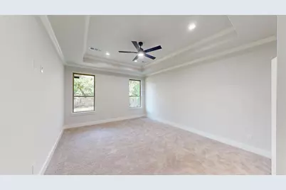 5624 Hiett Court, Fort Worth, TX 76112 - Photo 10