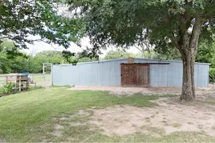 6676 Little Creek Dr, Quinlan, TX 75474 - Photo 4