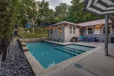 336 N Manus Drive, Dallas, TX 75224 - Photo 2