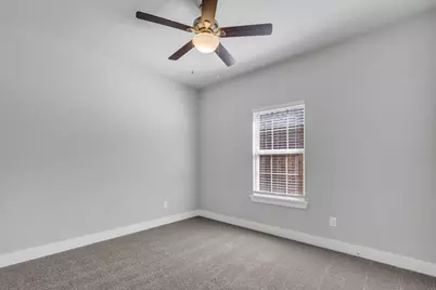 121 W Morton Street, Denison, TX 75021 - Photo 22