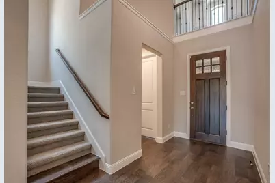 736 Carlisle Drive, Lewisville, TX 75056 - Photo 4