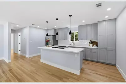 709 Lipscomb Street, Bonham, TX 75418 - Photo 10