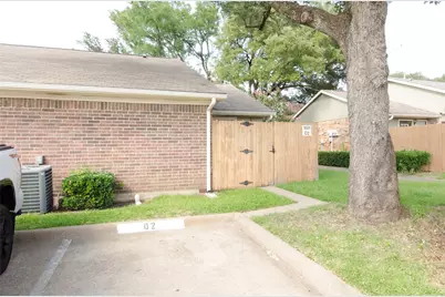 1801 W Spring Creek Parkway #D2, Plano, TX 75023 - Photo 2
