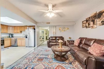 527 Towne House Lane, Richardson, TX 75081 - Photo 6