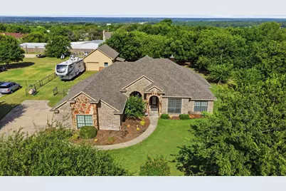153 Sandstone Lane, Weatherford, TX 76085 - Photo 2
