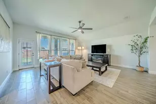 5925 Lovills Crk St, Fort Worth, TX 76179 - Photo 8