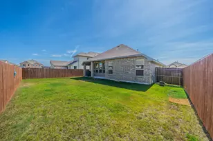 5925 Lovills Crk St, Fort Worth, TX 76179 - Photo 32